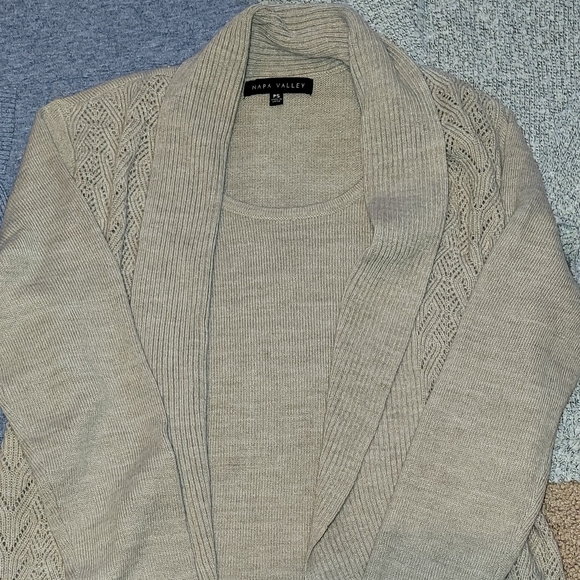 Lot of 3 sweaters - Picture 2 of 4